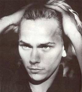 River-river-phoenix-391971_368_413